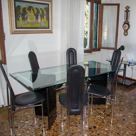 Apartament Tarsilla Este